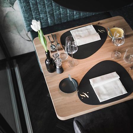 Somvita Suites ティローロ エクステリア 写真