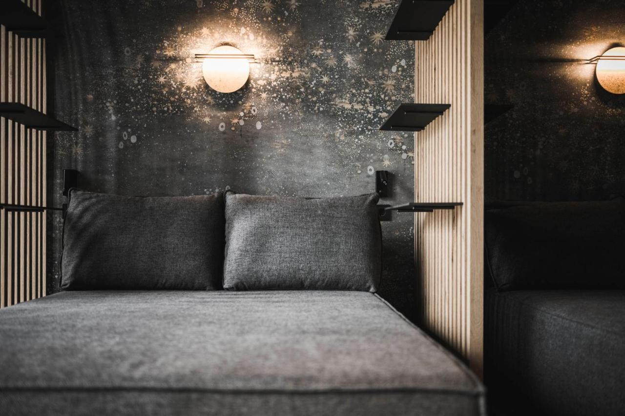 Somvita Suites ティローロ エクステリア 写真